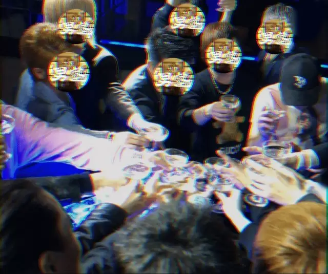 大阪男塾のシャンパンコールの画像